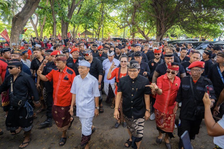 Cita-cita Warga Buleleng Diwujudkan Wayan Koster dan Giri Prasta