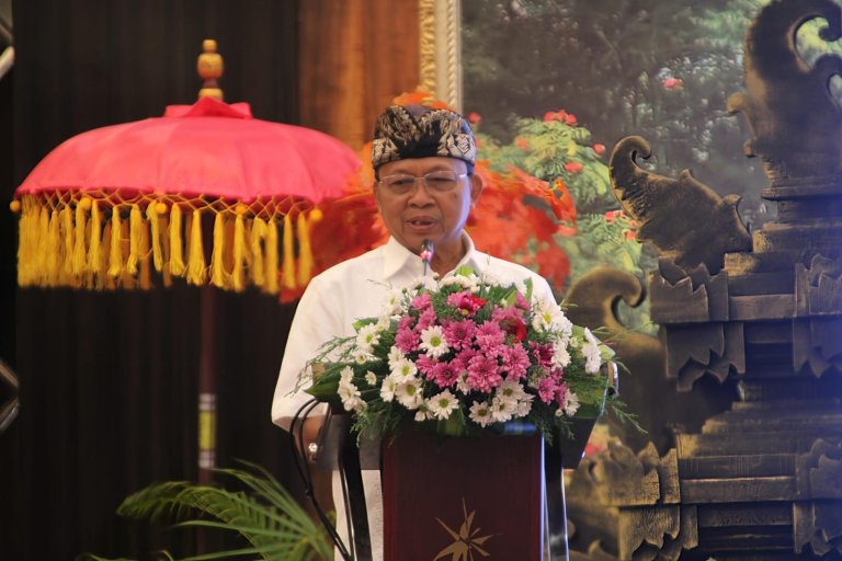 Info Bali Terkait Pelayanan Publik, Fashion Road Show, Panjat Tebing dan  Duta GanRe